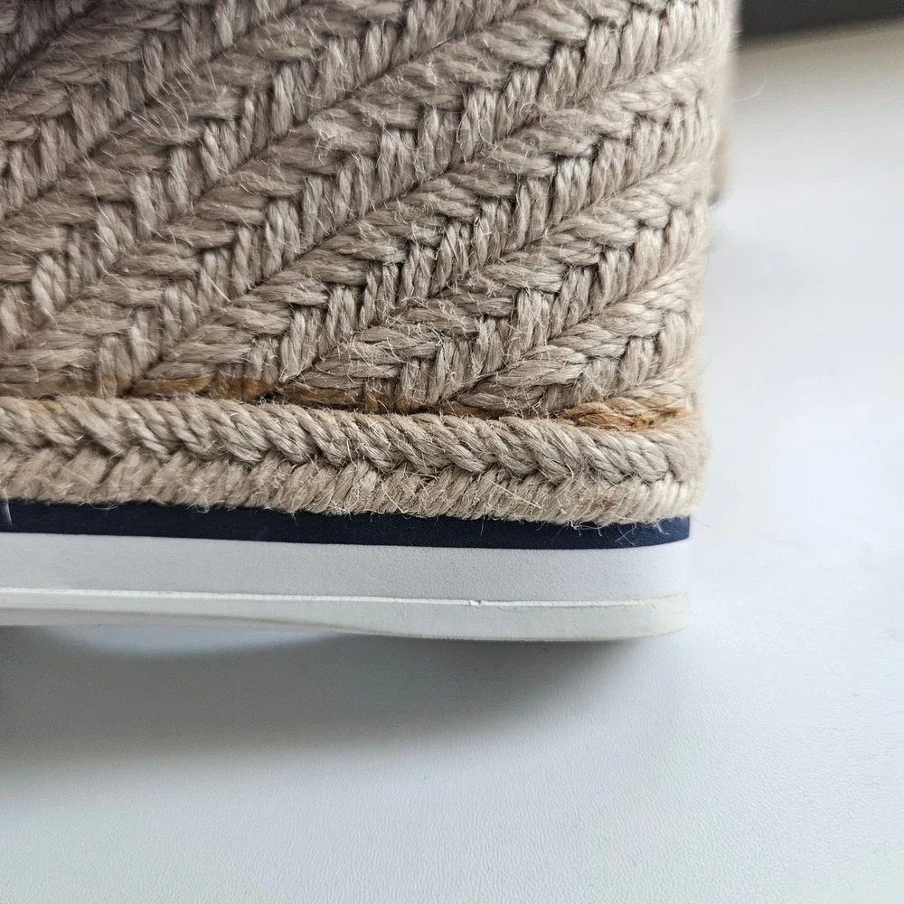 TOMS Monica Wedge Sandals Size 6.5 Indigo Tie Dye Canvas Espadrille Resort